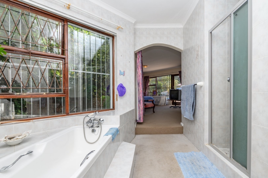 4 Bedroom Property for Sale in Brymore Eastern Cape